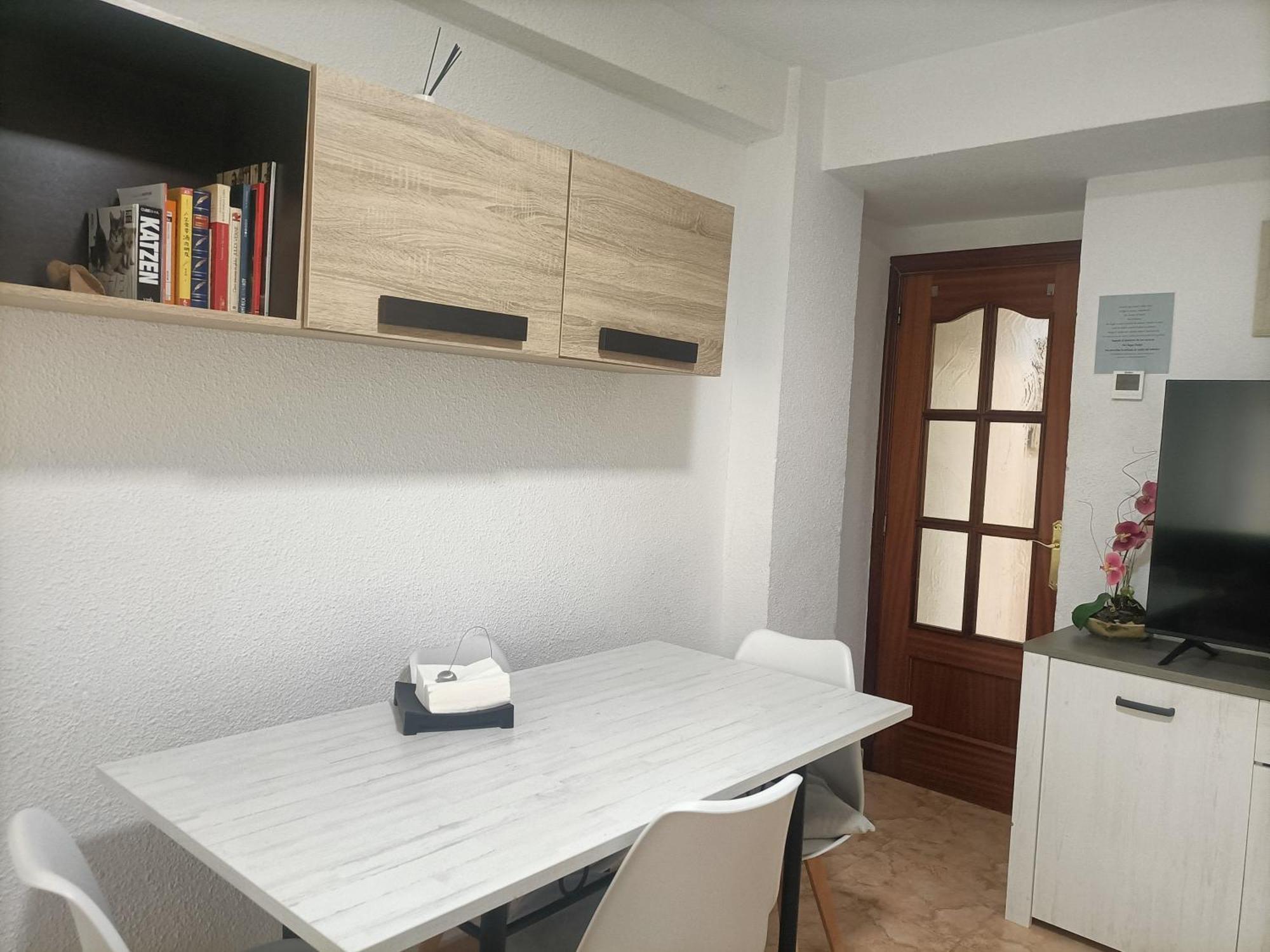 Apartamento Espacioso Frente Al Corte Ingles Con Plaza De Garaje Gratis - Vu75 Salamanque Extérieur photo